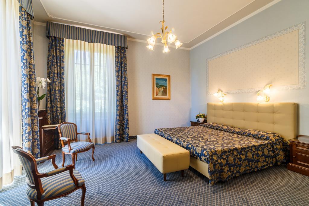 Delle Rose Hotel 4*